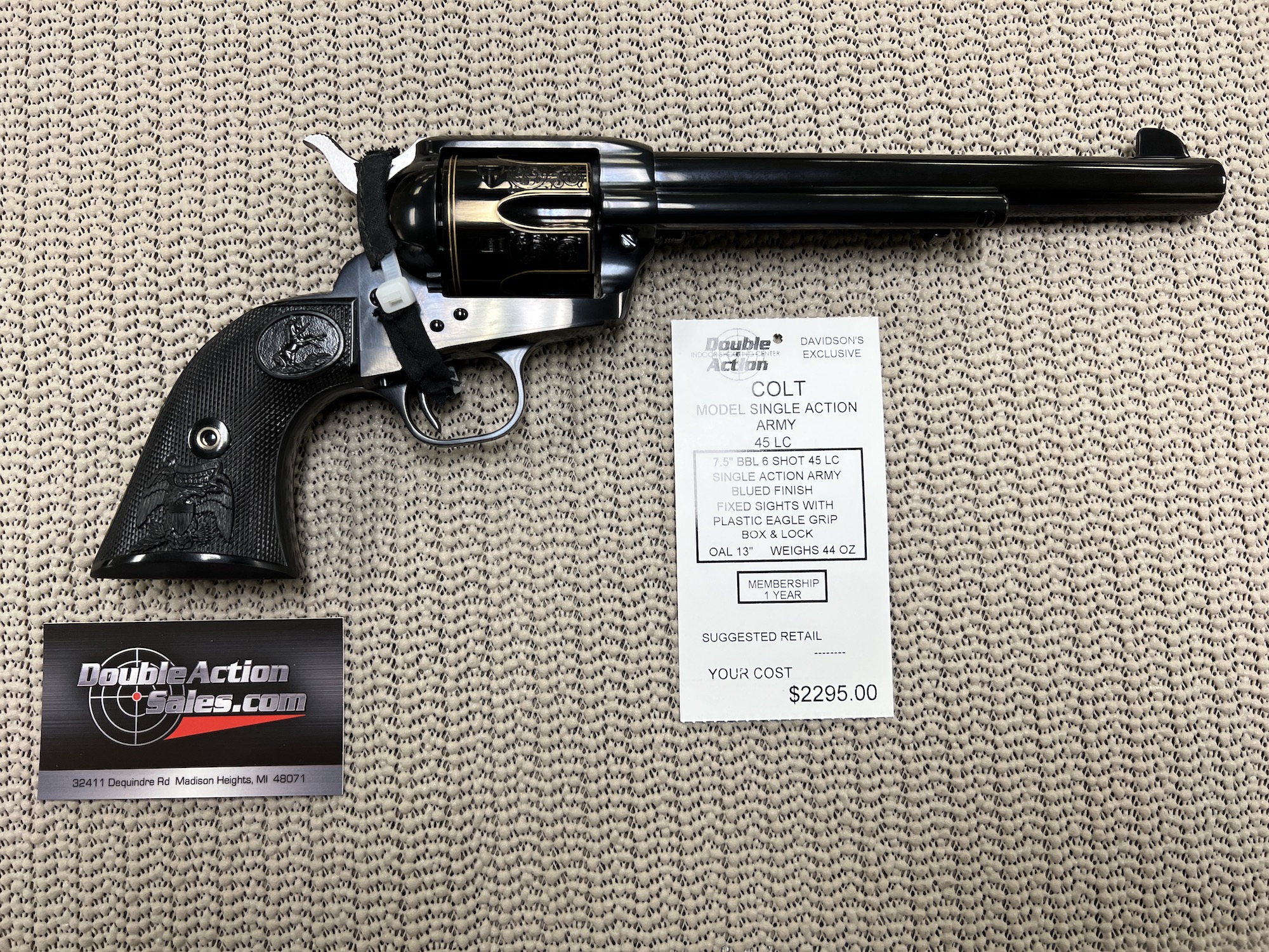 Colt Single Action Army (.45 LC) - Double Action Indoor Shooting 